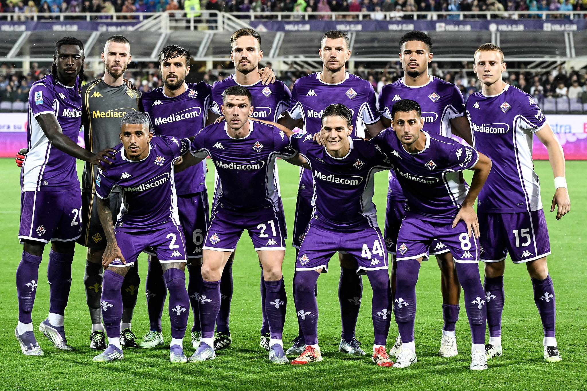 《罗马体育报》：“范奥利对今晚首发阵容的回应可能是这样的”